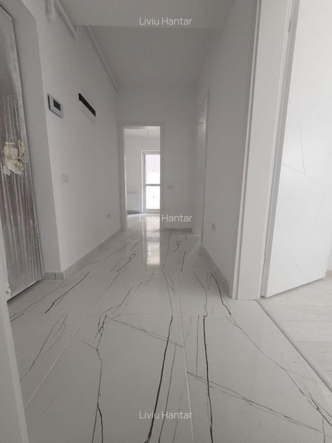 Apartament cu 2 camere decomandat în Apărătorii Patriei - 6