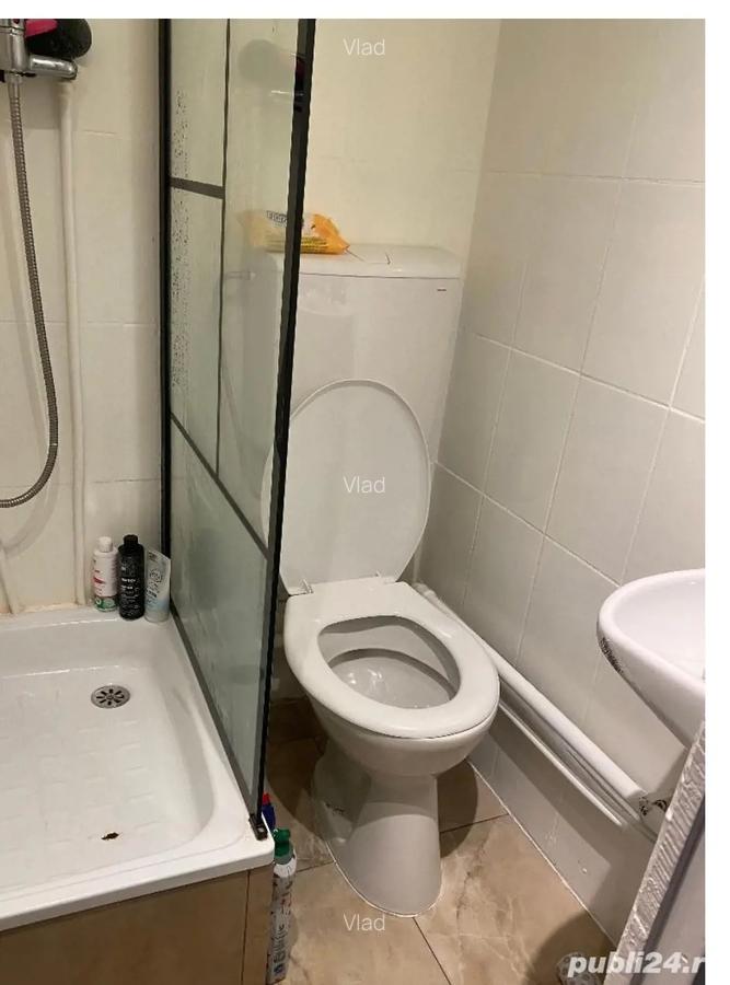 Dau in chirie garsoniera str Lombului - 1