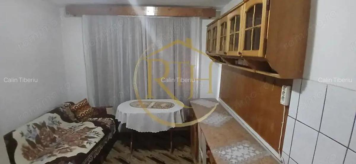 Oferim spre inchiriere un apartament cu 2 camere la o vila in Calea ?agului! - 9