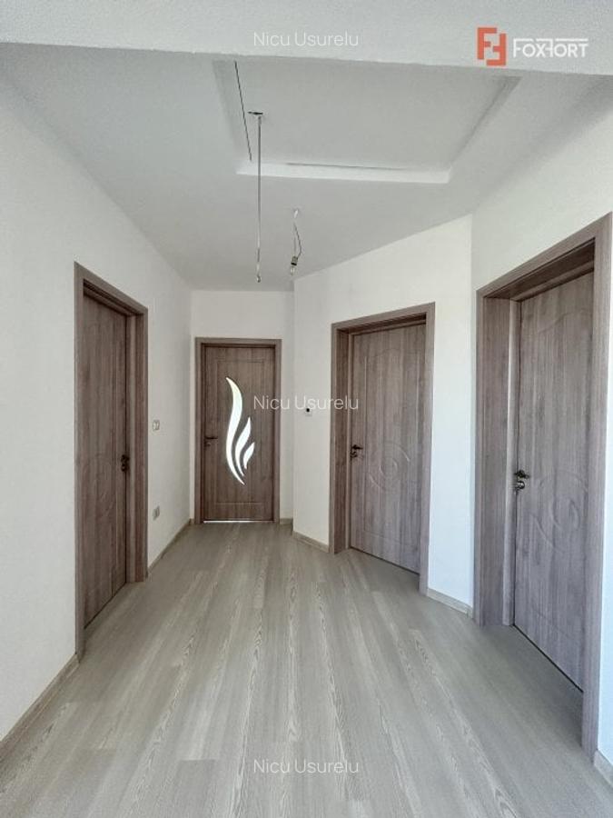 Duplex pe parter 4 camere Ghiroda - 16