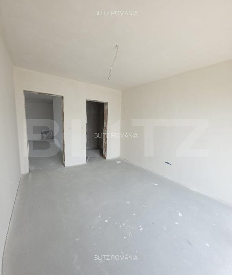 Apartament cu 3 camere decomandat în Calea Moldovei - 3