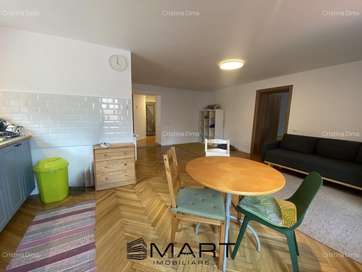 Apartament 3 camere in centrul istoric - strada Turnului si piata Huet - 8