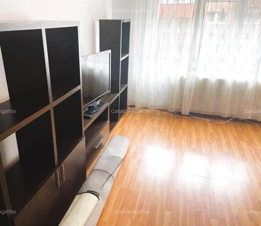 Apartament cu 2 camere decomandat în Răcădău - 2