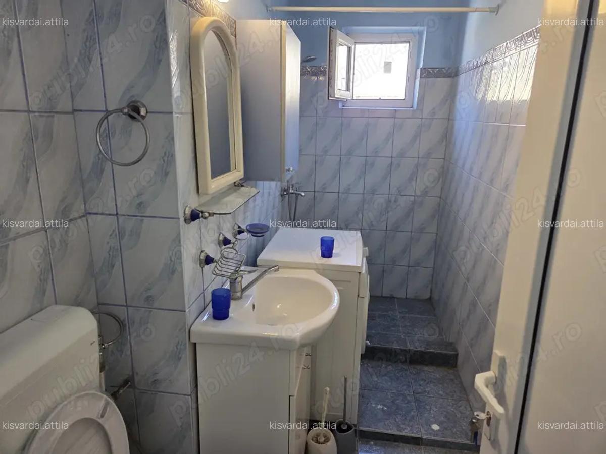 Vind apartament de 2 camere x - 6