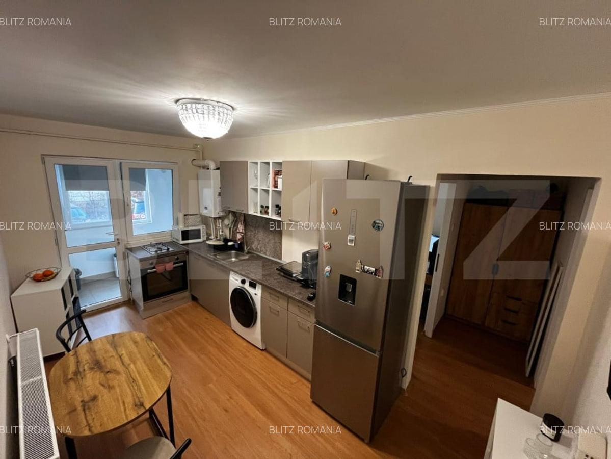 Apartament de 2 camere, 45 mp, semidecomandat, zona Ciurchi - 2