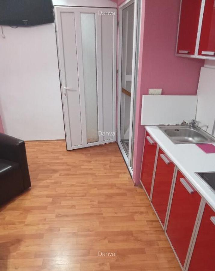 Casa demisol parter si mansarda - 4
