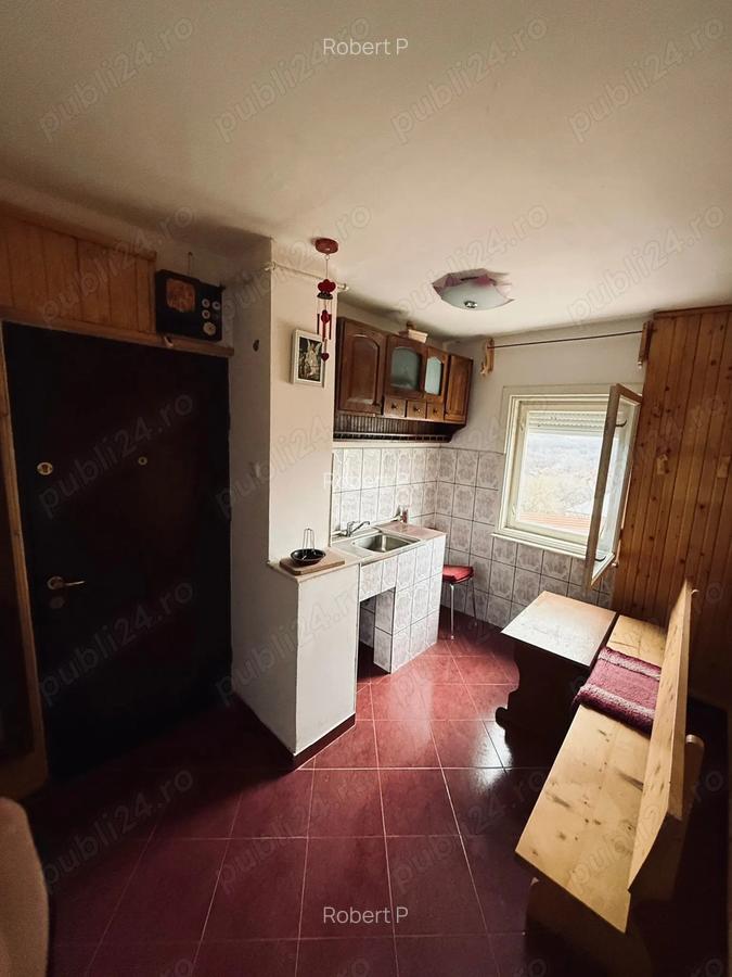 De vanzare Garsoniera ULTRA-CENTRALA in Geoagiu-Bai! - 5