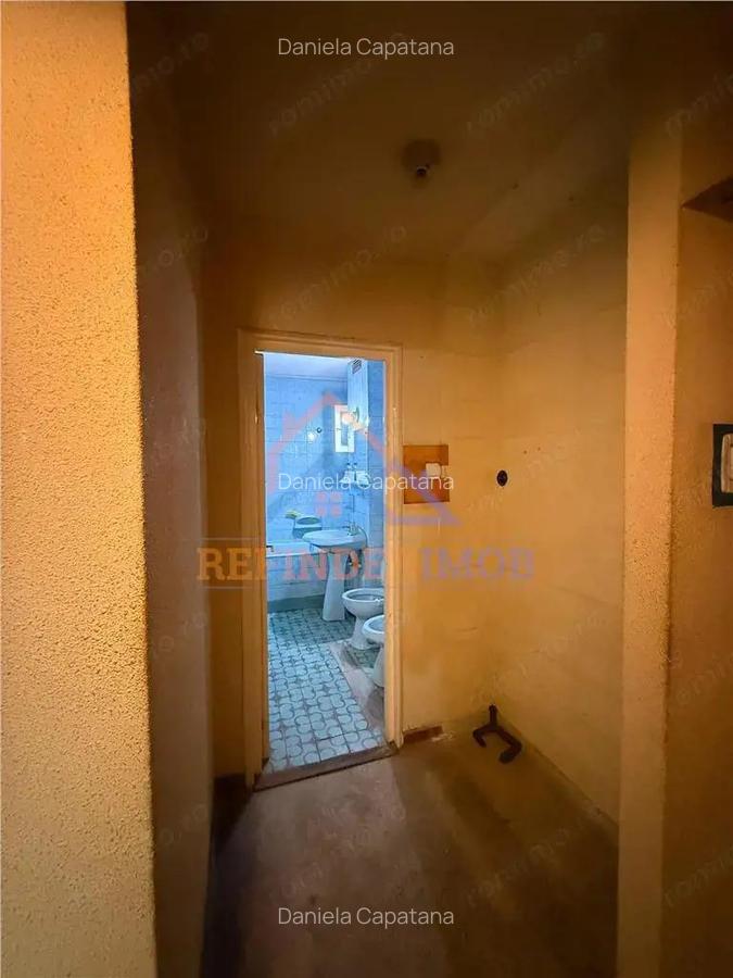Vanzare apartamentn 3 Camere Lujerului - 11