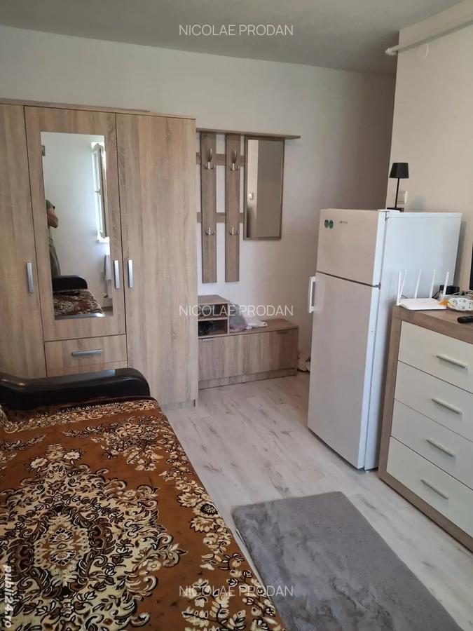 Inchiriez garsoniera zona Postavarului, Codrii neam?ului sector 3 - 4