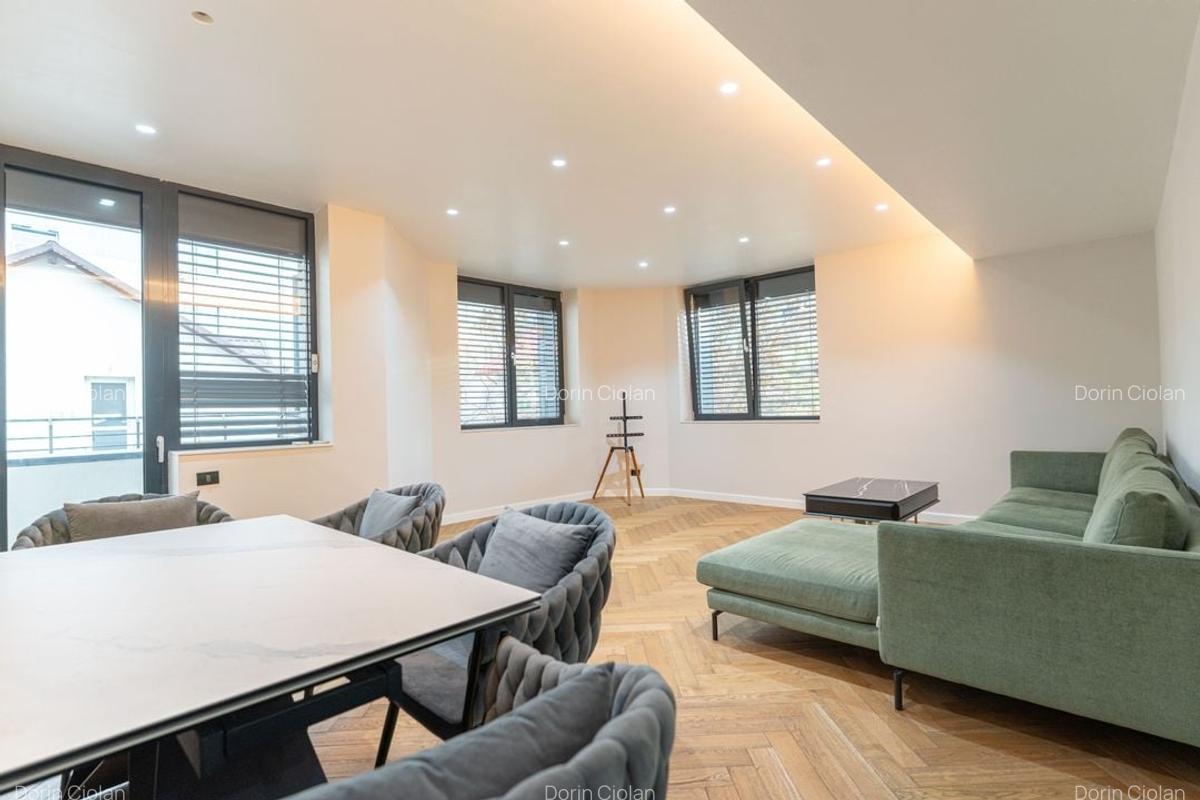 Luxury 4-Room Apartment – HERASTRAU I Parking Spots I ROVERE FURNITURE - 1