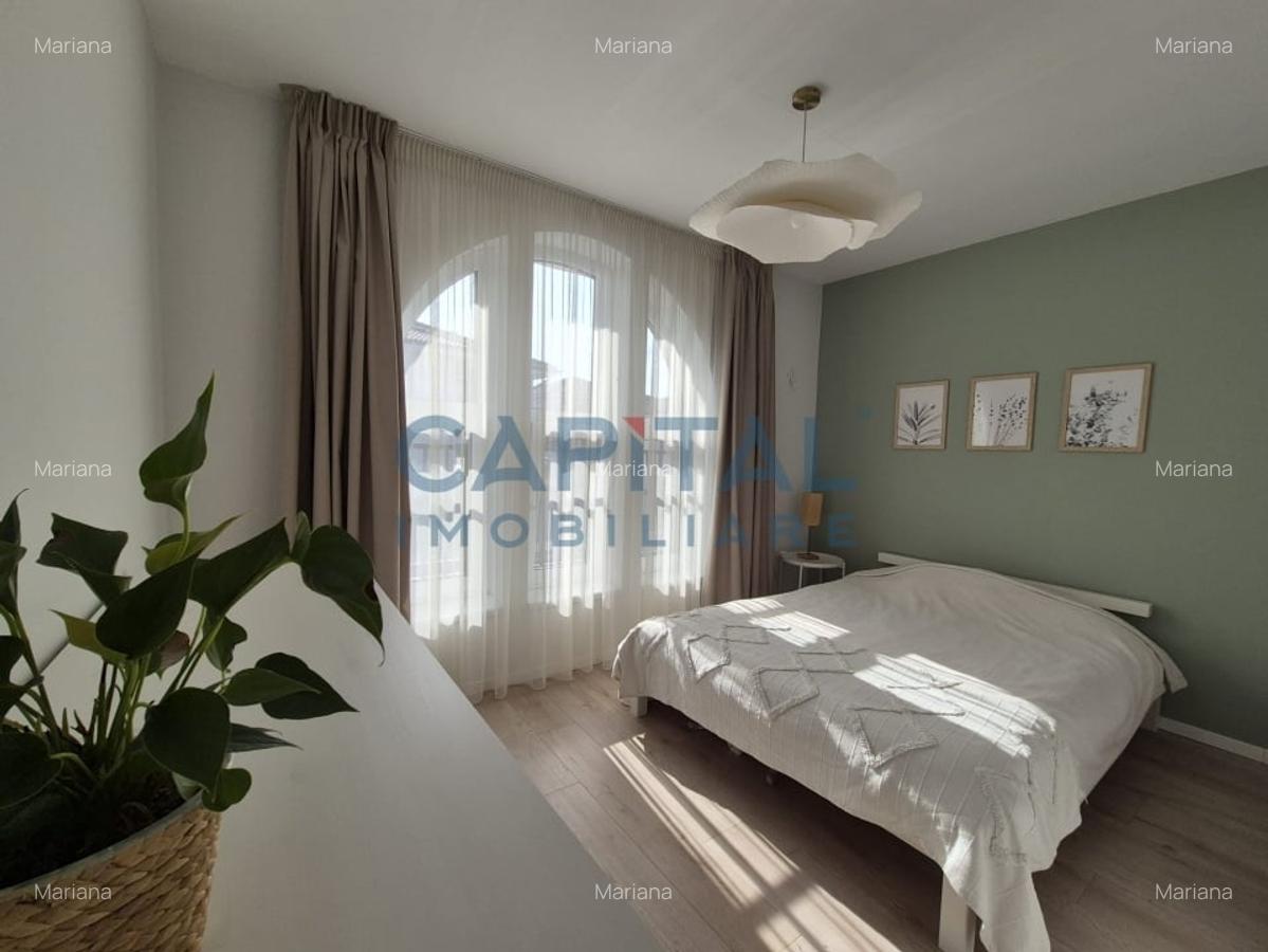 Casa superba la cheie, panouri fotovoltaice, central Dezmir - 6