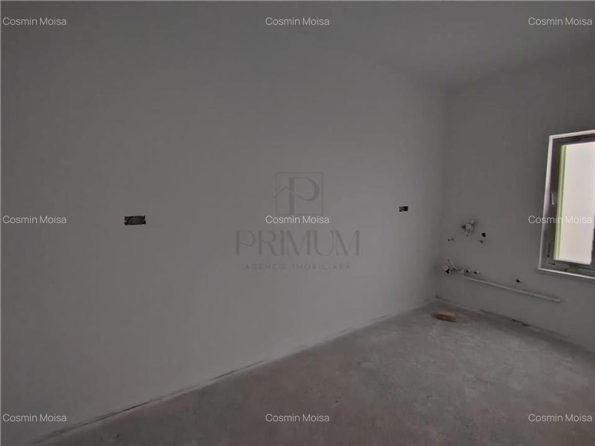 Duplex separat prin camera tehnica - zona linistita - suprafete generoase. - 9