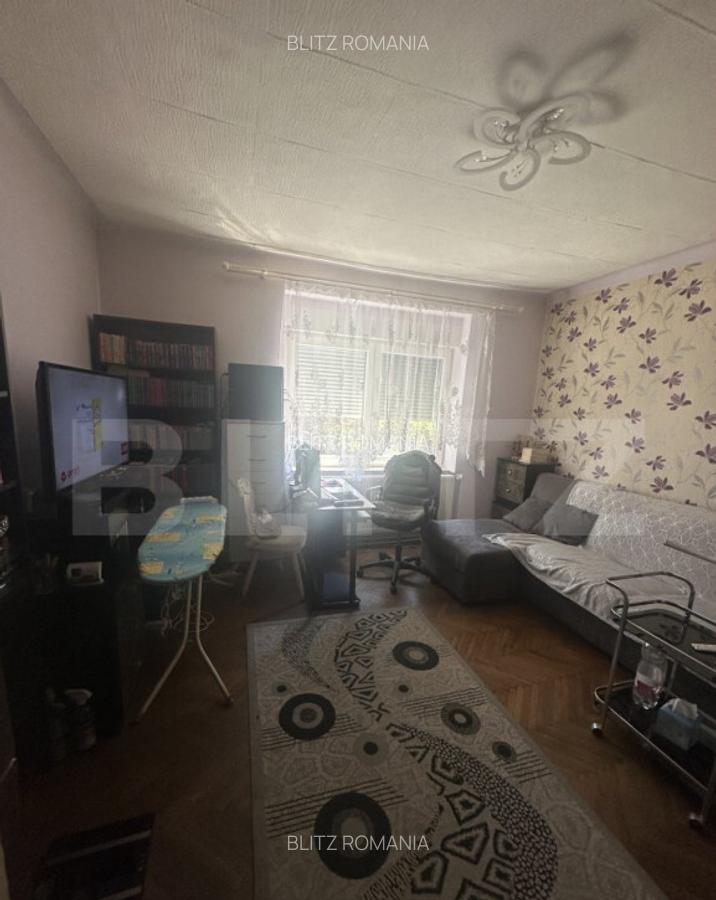 Doua case de vanzare cu 3 camere 120mp, intr-o curte de 536m - 4