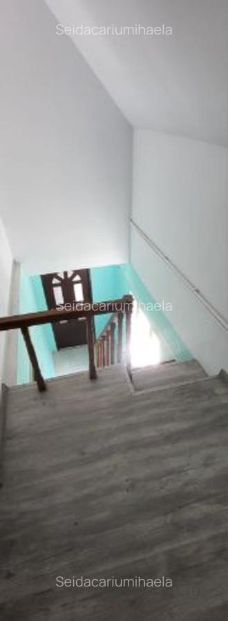 Casă la curte - 7