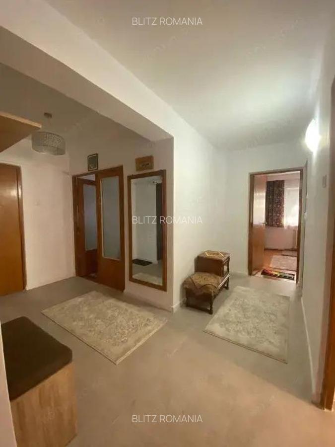 Apartament de vanzare, 3 camere, 115 mp, etaj 1 +garaj, zona centrala, Baia Mare - 4
