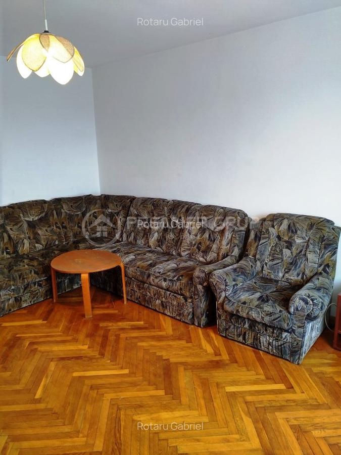 Apartament cu 3 camere în Central - 3