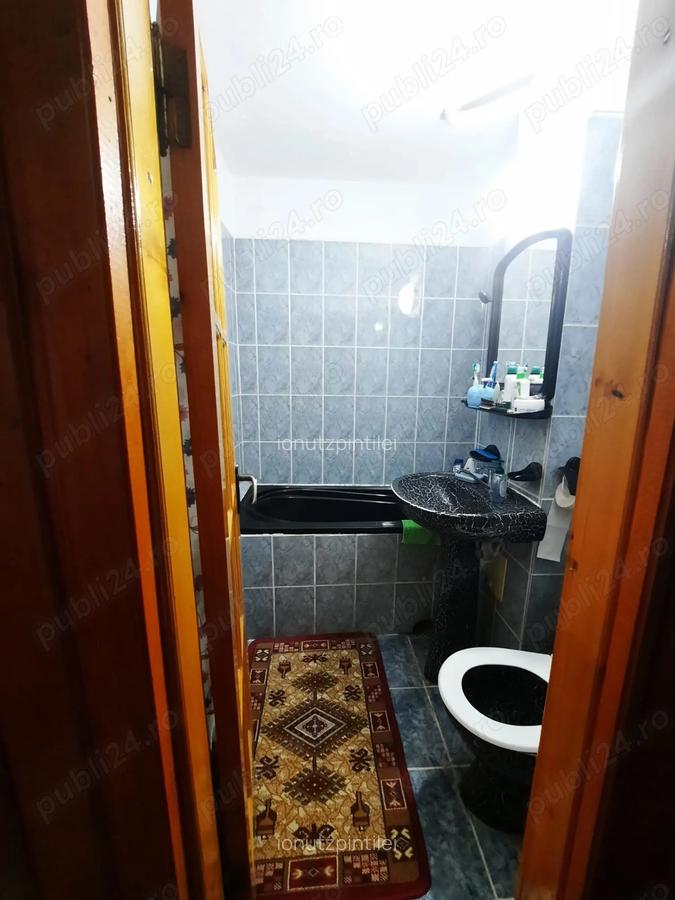 Apartament 4 camere,decomandat,mobilat si utilat,cartier George Enescu - 5 Apartament 4 camere,decomandat,mobilat si utilat,cartier George Enescu - 5