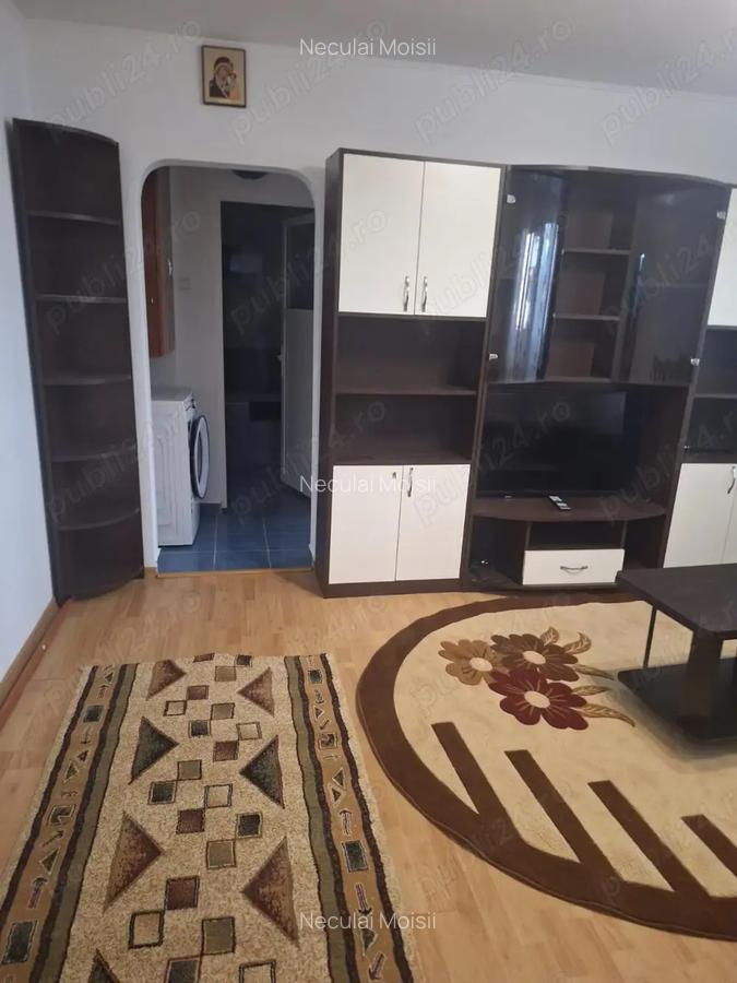 Inchiriez apartament cu 2 camere in Pacurari, zona Alpha Bank - 3