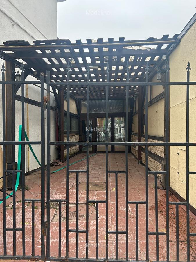 Se inchiriaza spatiu comercial 586 mp fostul Journey Pub- Magheru - 2