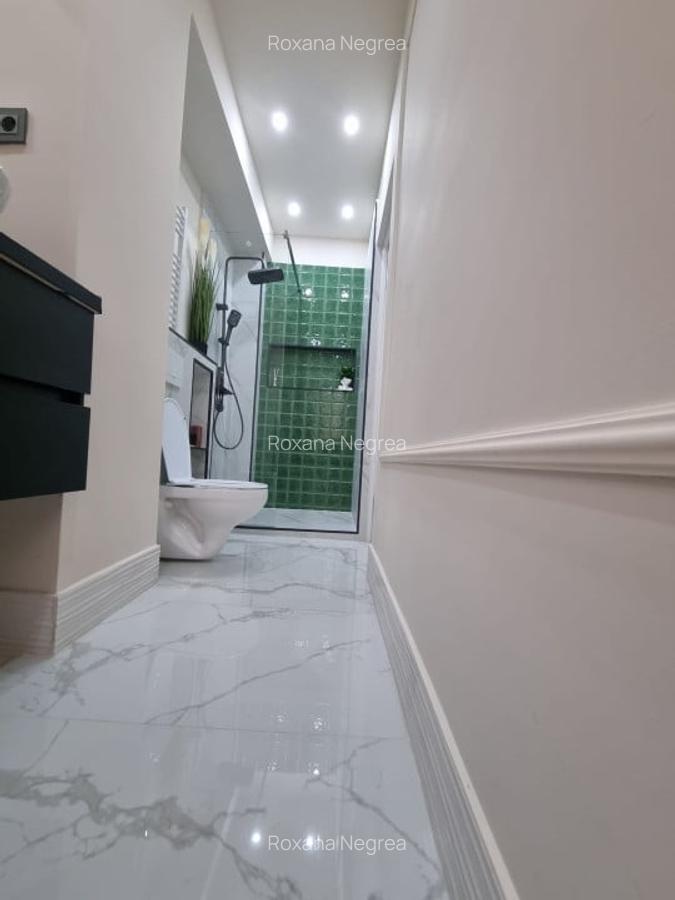 Apartament  cu 2 camere, ultrafinisat, zona semicentrala, etaj intermediar - 8