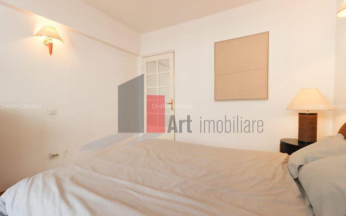 Apartamentul BENEIT, Obor-Pasaj, BLOC STRADAL - 12