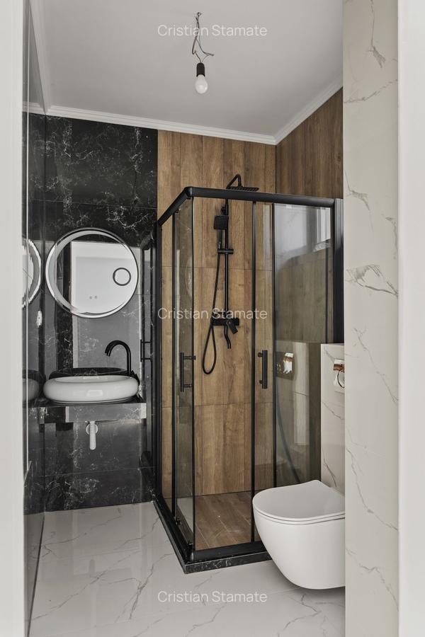 Vila sector 1 - 300mp - P+2+M - 11 camere - Chitila - 9