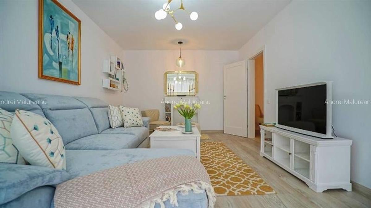 Apartament cu 2 camere decomandat în Astra - 2