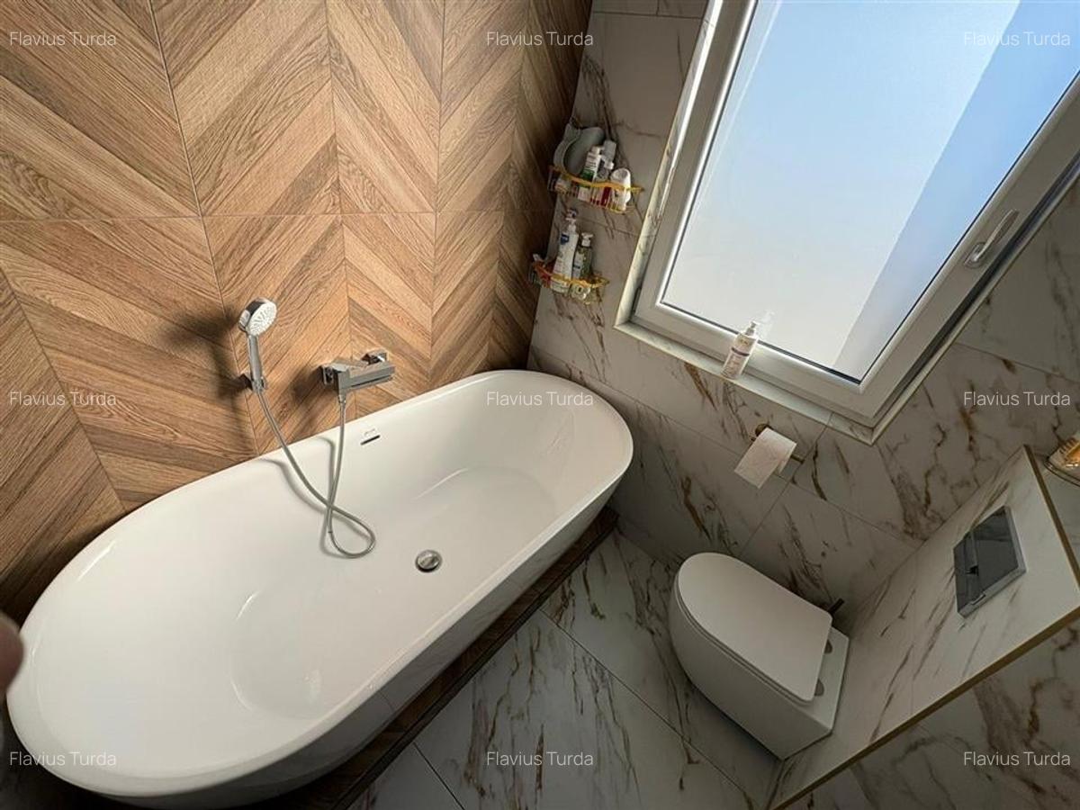 Casa 5 camere teren 220 mp  zona Calea Cisnadiei - 8