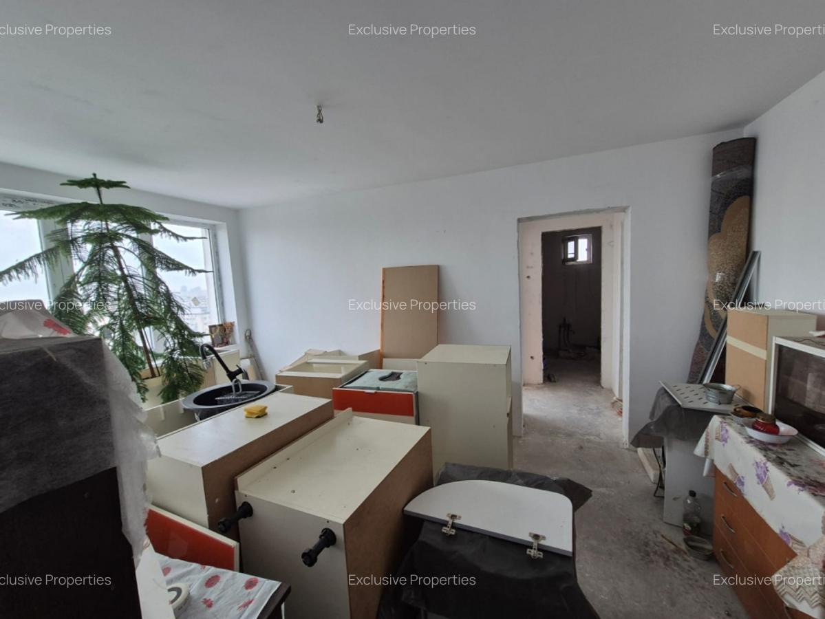 Apartament cu priveliste spectaculoasa peste oras - 10