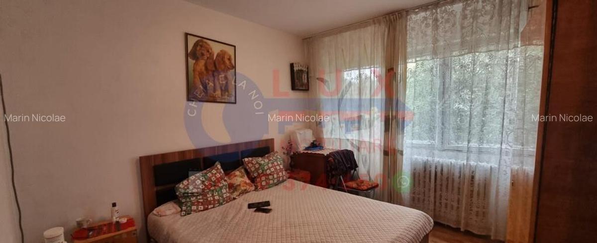 ID 3480 Apartament 3 camere Piata Noua - 2