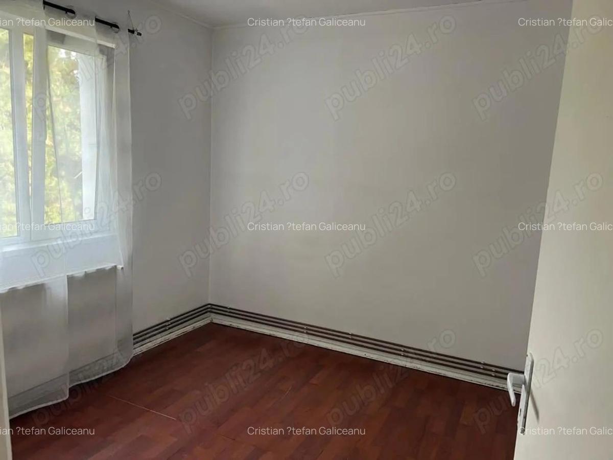 Apartament 3 camere de vanzare, Astra - 4