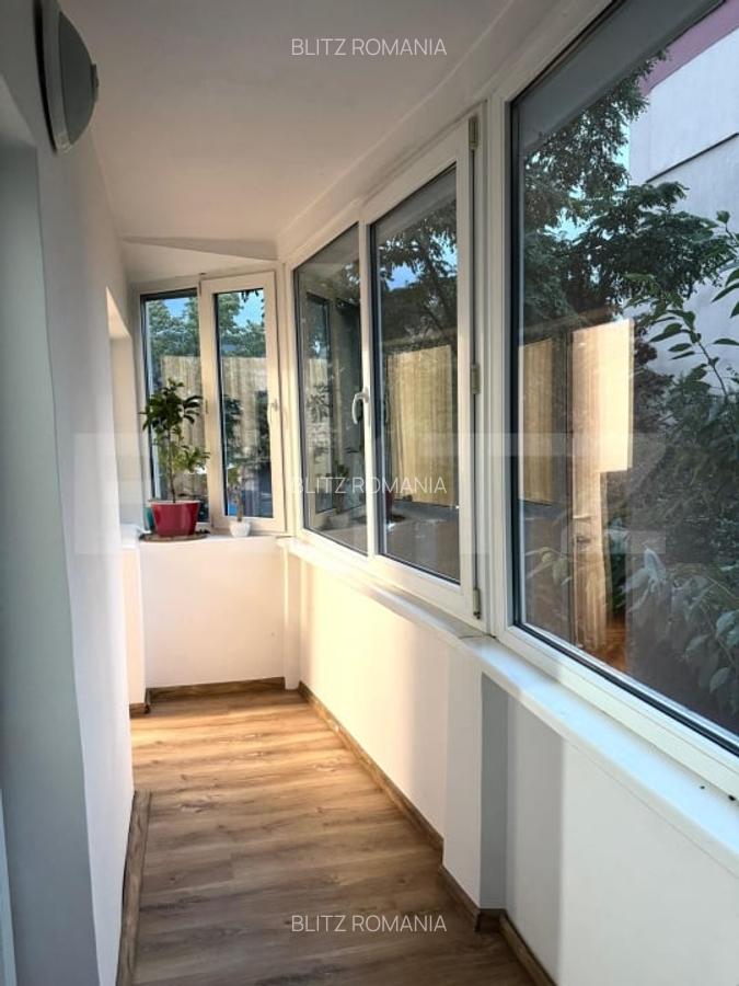 Apartament de vanzare, cu 3 camere, decomandat, etaj 1, zona Tractorul - 7
