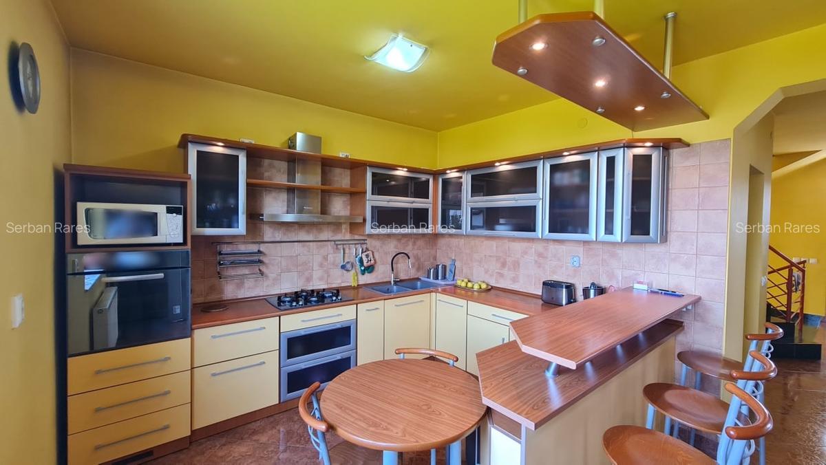 Vila Andrei Muresanu | Panorama Comision 0% - 12