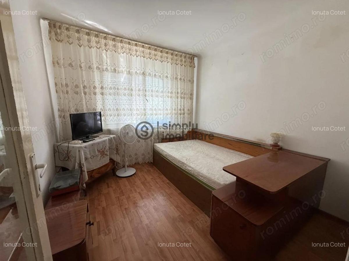 2 camere decomandate, etaj 3, Rovine - 95 000 Euro - 4