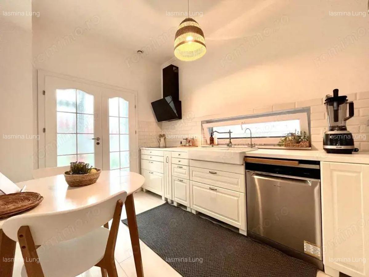 Casa in Cihei , 4 camere , 487 mp teren - 3