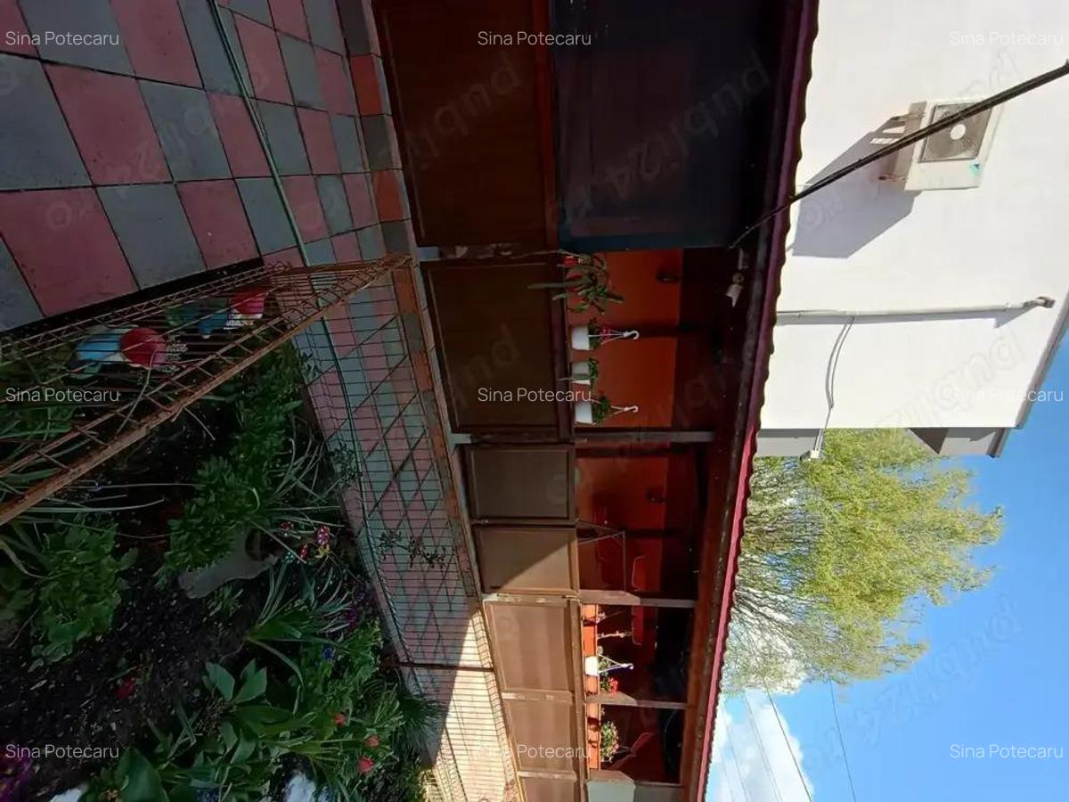 Valul lui Traian casa P+M + pod construc?ie BCA construc?ie 2007 suprafa?a totala 300 m toate utilit - 9