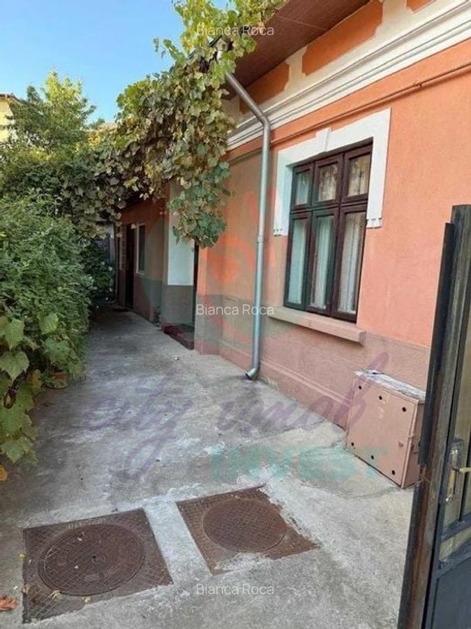 Casa singura in curte la 2 pasi de Calea Calarasilor - 4