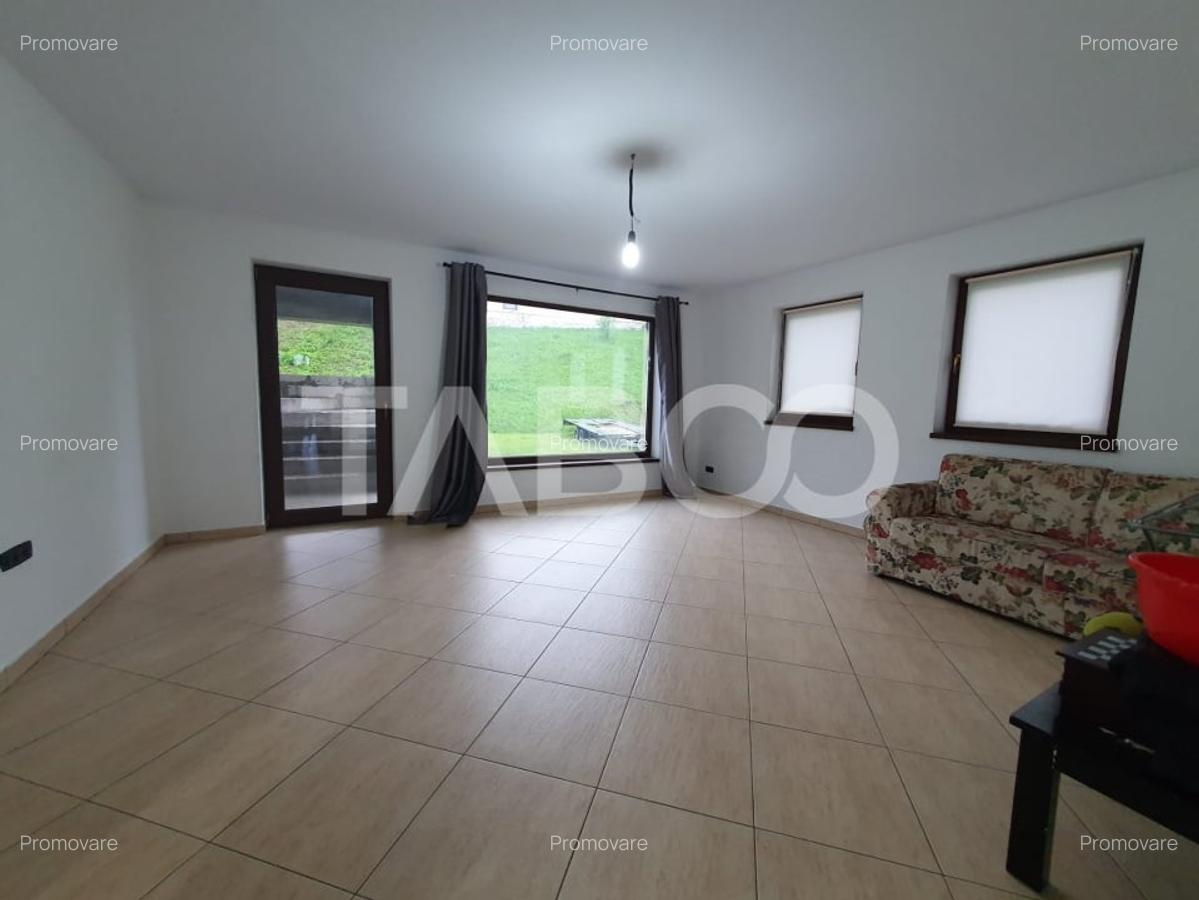 Casa 5 camere 197mp utili situata la 27km de Fagaras si 65km de Brasov - 7