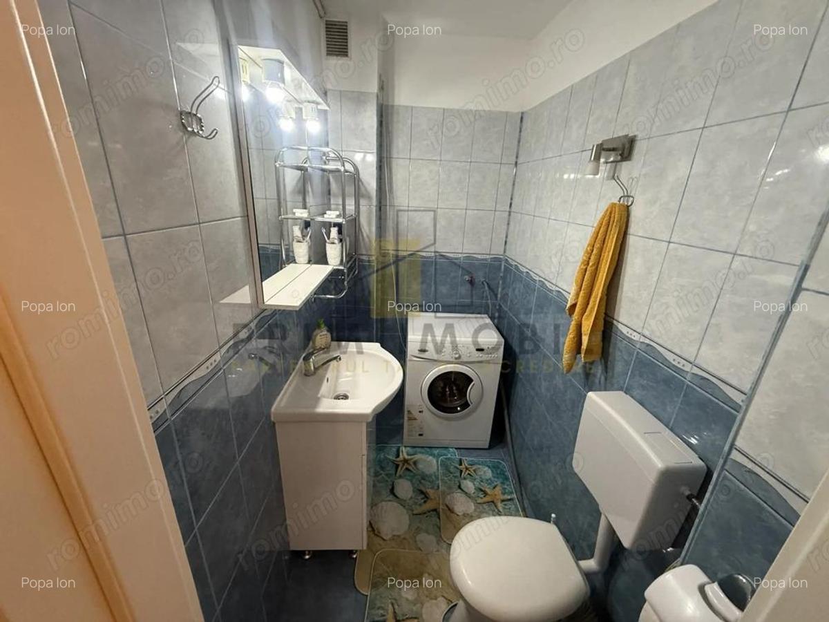 4 camere Decomandat Dacia, etaj intermediar, 1980 - 14 4 camere Decomandat Dacia, etaj intermediar, 1980 - 14