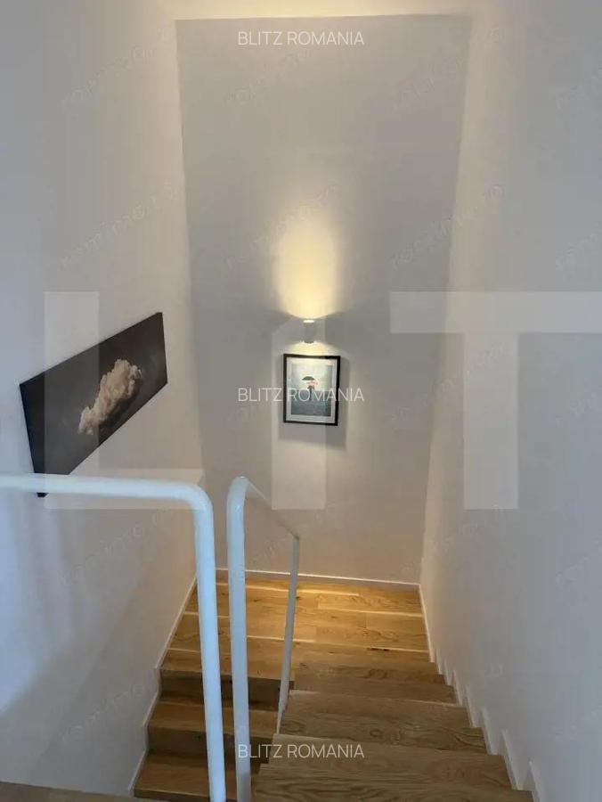 Casa de vanzare, cu 5 camere, 120 mp, zona Mehala - 11