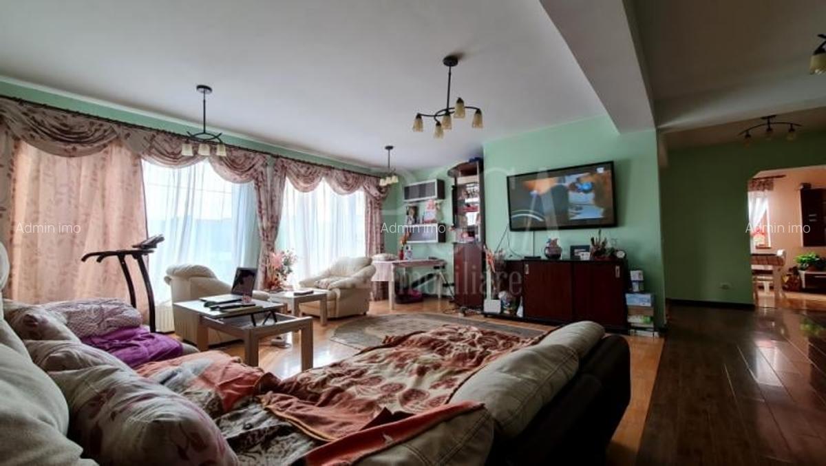 Casa 5 camere de vanzare in Apahida - 2