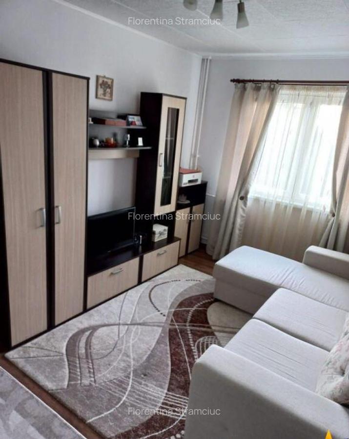 Etaj intermediar, renovat,Florilor, Brasov - 1