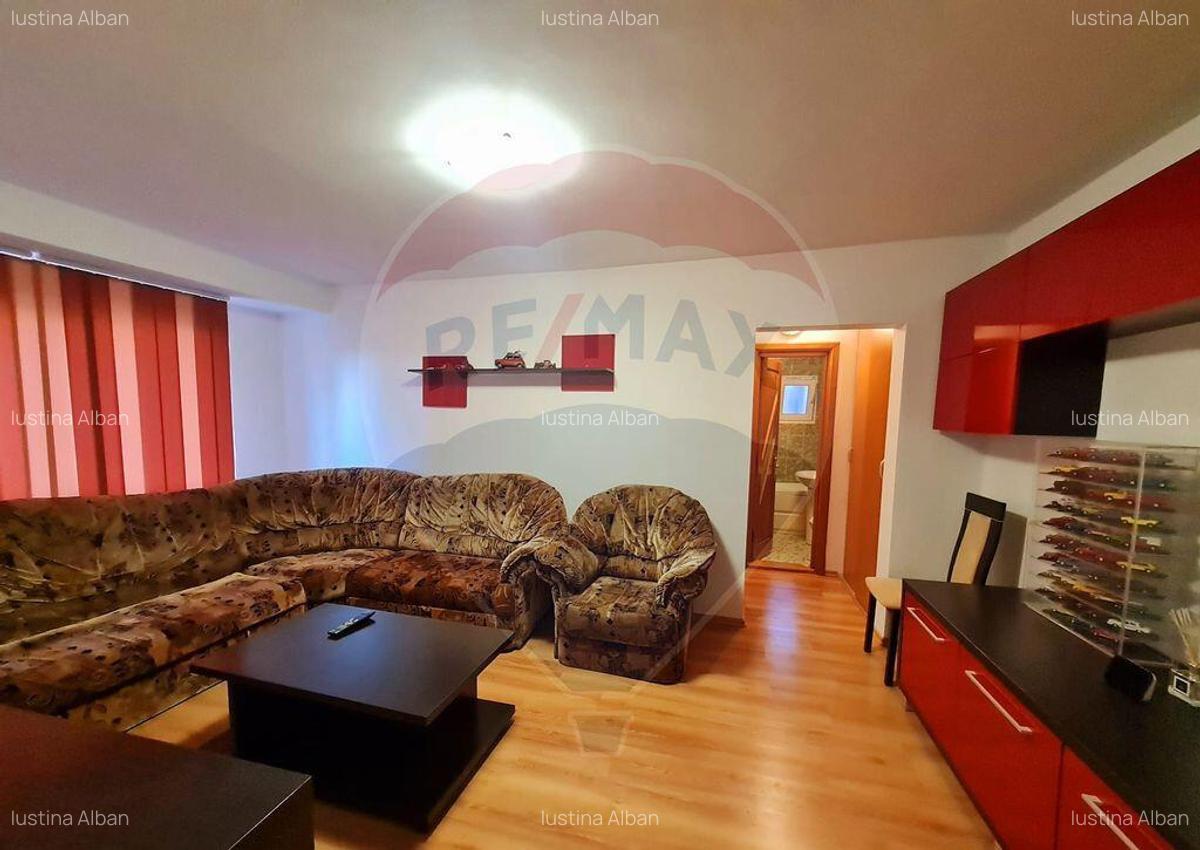 Apartament de inchiriat /Spatiu la parter - 1