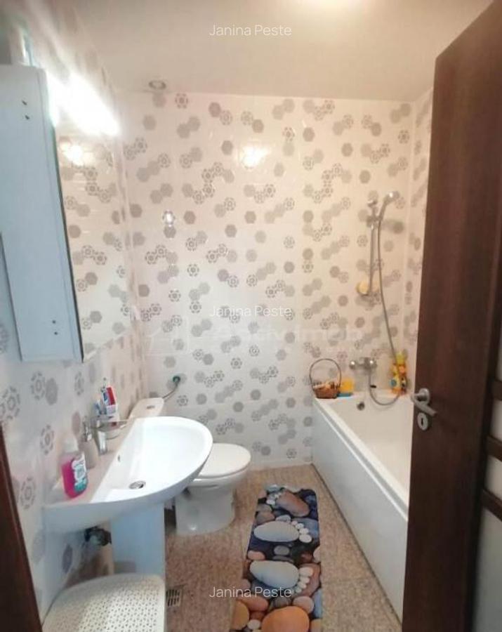 Casa - Prelungirea Ghencea- Cartierul Latin - 135000E - ne - 13
