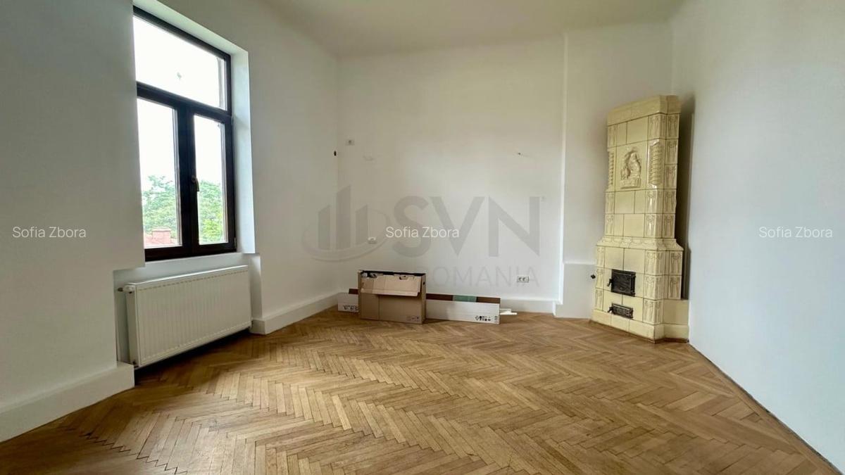 Apartament cu 4 camere decomandat în P-ța Unirii - 7
