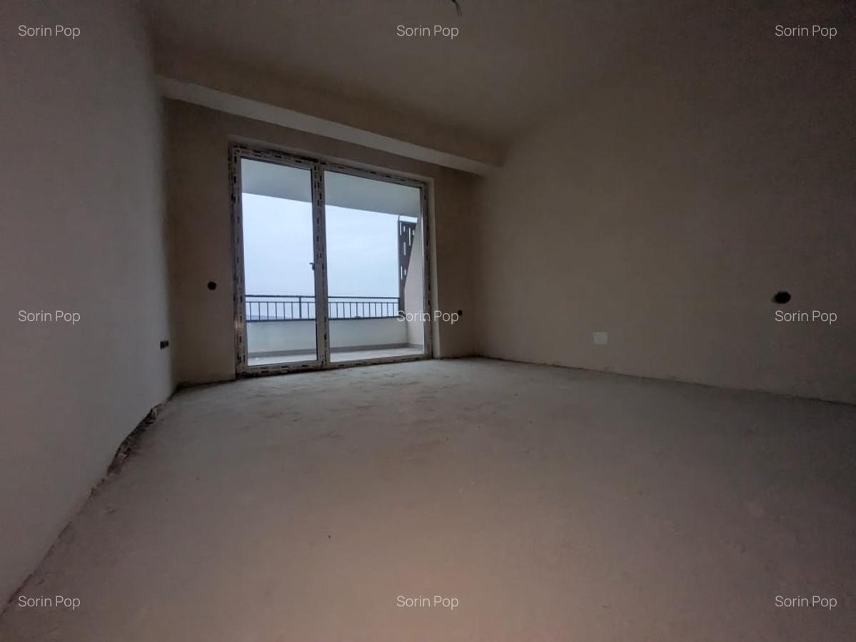 Apartament 3 camere, doua bai, orientare Sud , Baciu Regal - 4