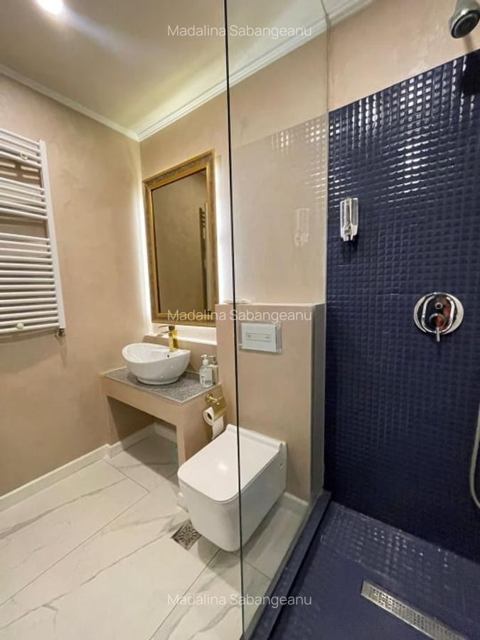 Apartament de 3 camere si curte privata - Parcare subterana - 9