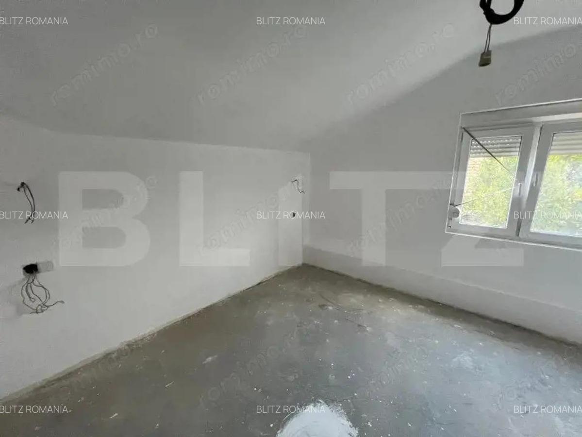 Spa?iu Comercial Central, Strada Iuliu Maniu - 10 Spa?iu Comercial Central, Strada Iuliu Maniu - 10