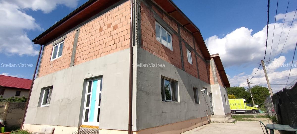 Vila spatioasa 360 mp in Dragomiresti Vale - 3
