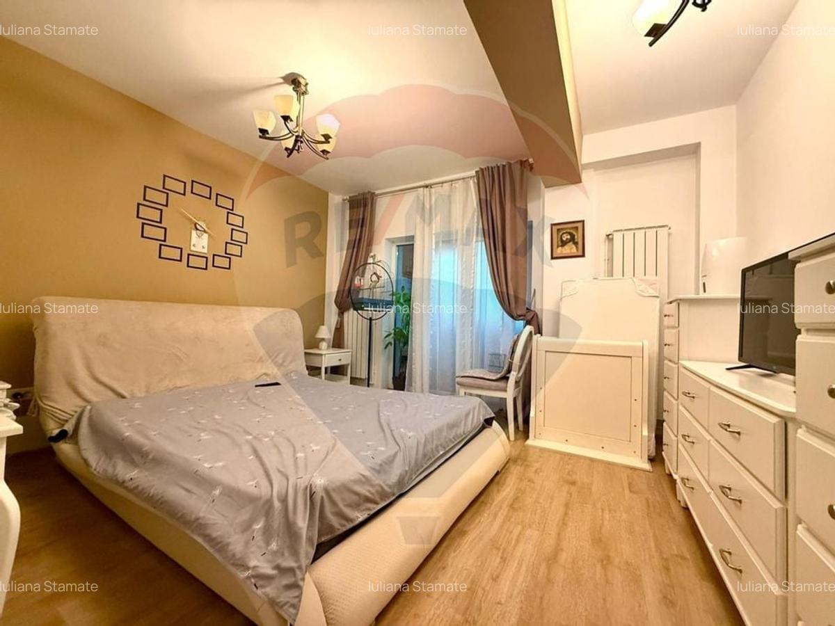 Apartament cu 3 camere de vanzare loc de parcare si teren Constanta - 5